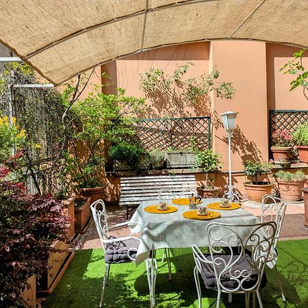 Alma Vacation Apartment In The Centre, Big Terrace Milano Exterior foto