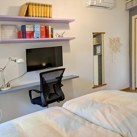 Alma Vacation Apartment In The Centre, Big Terrace Milano Exterior foto