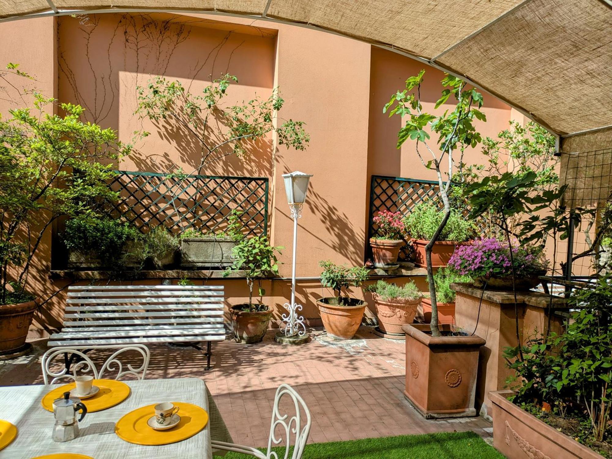 Alma Vacation Apartment In The Centre, Big Terrace Milano Exterior foto