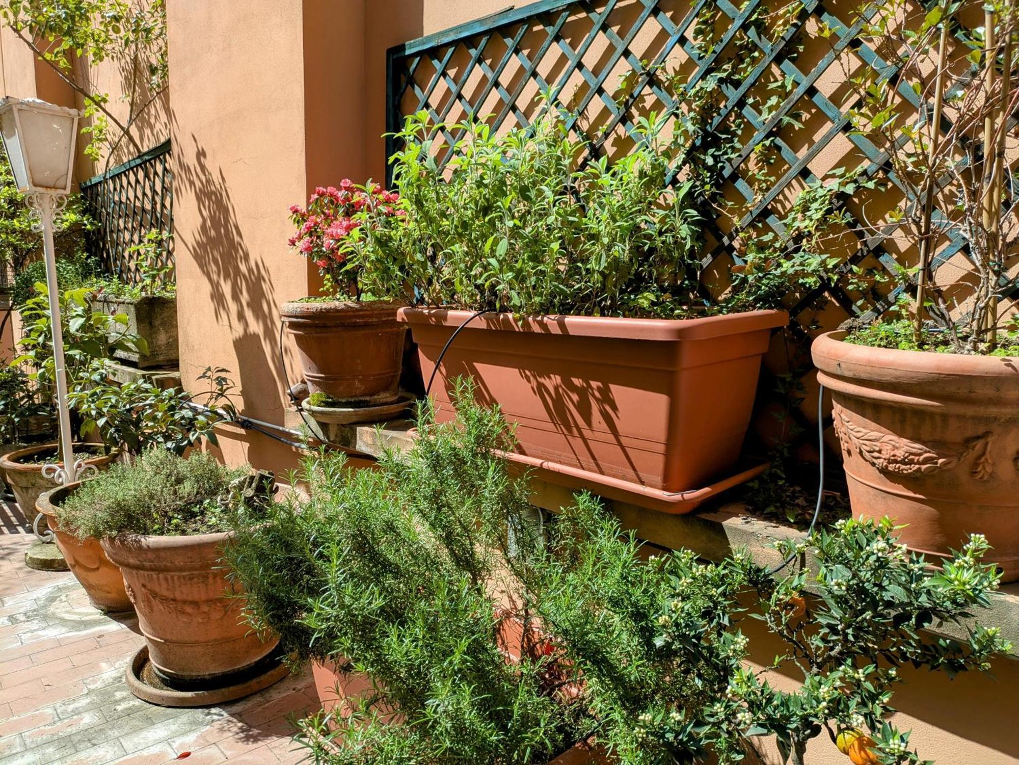 Alma Vacation Apartment In The Centre, Big Terrace Milano Exterior foto