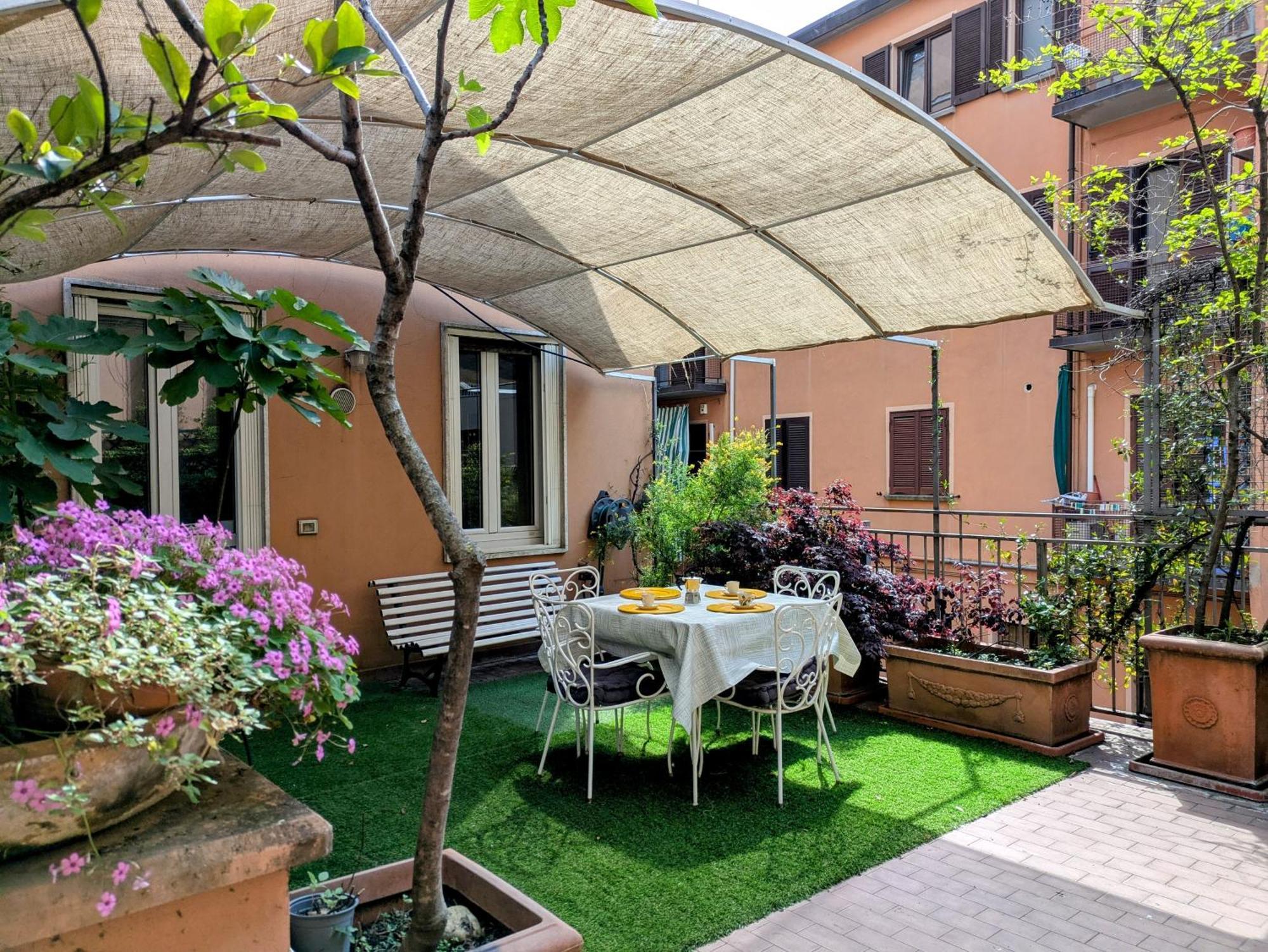Alma Vacation Apartment In The Centre, Big Terrace Milano Exterior foto