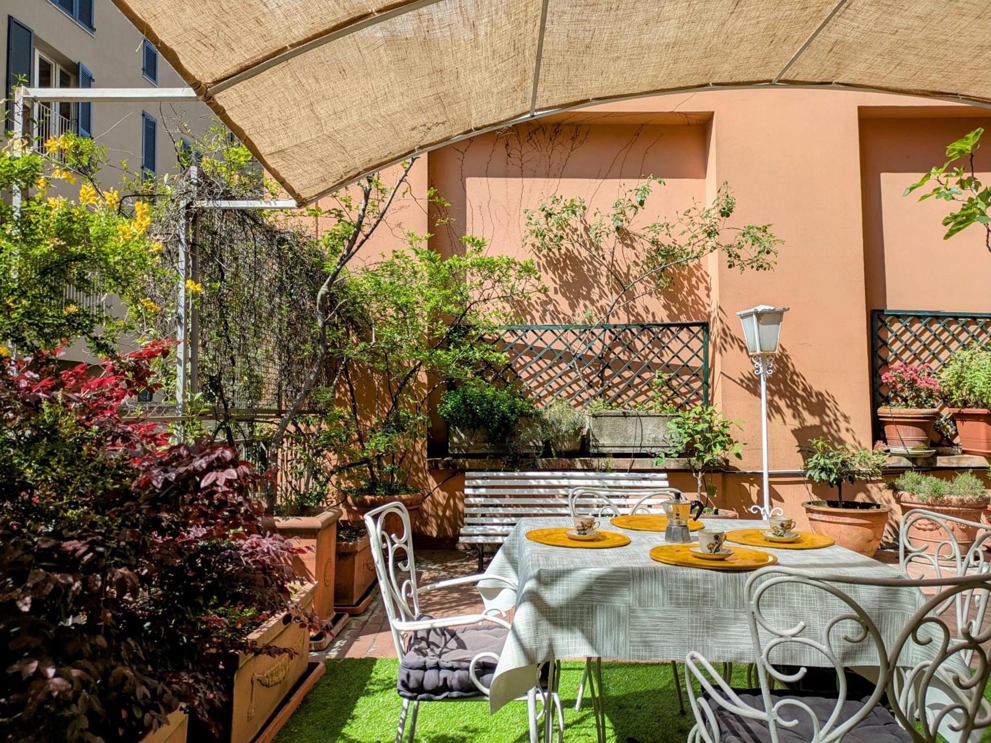 Alma Vacation Apartment In The Centre, Big Terrace Milano Exterior foto