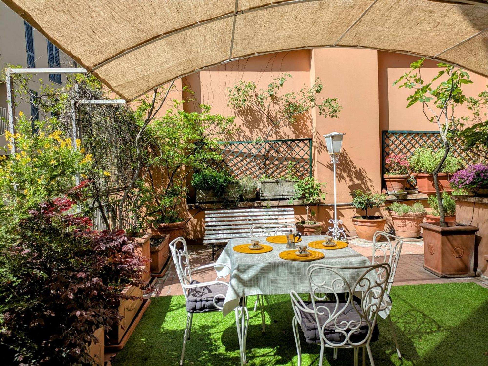 Alma Vacation Apartment In The Centre, Big Terrace Milano Exterior foto