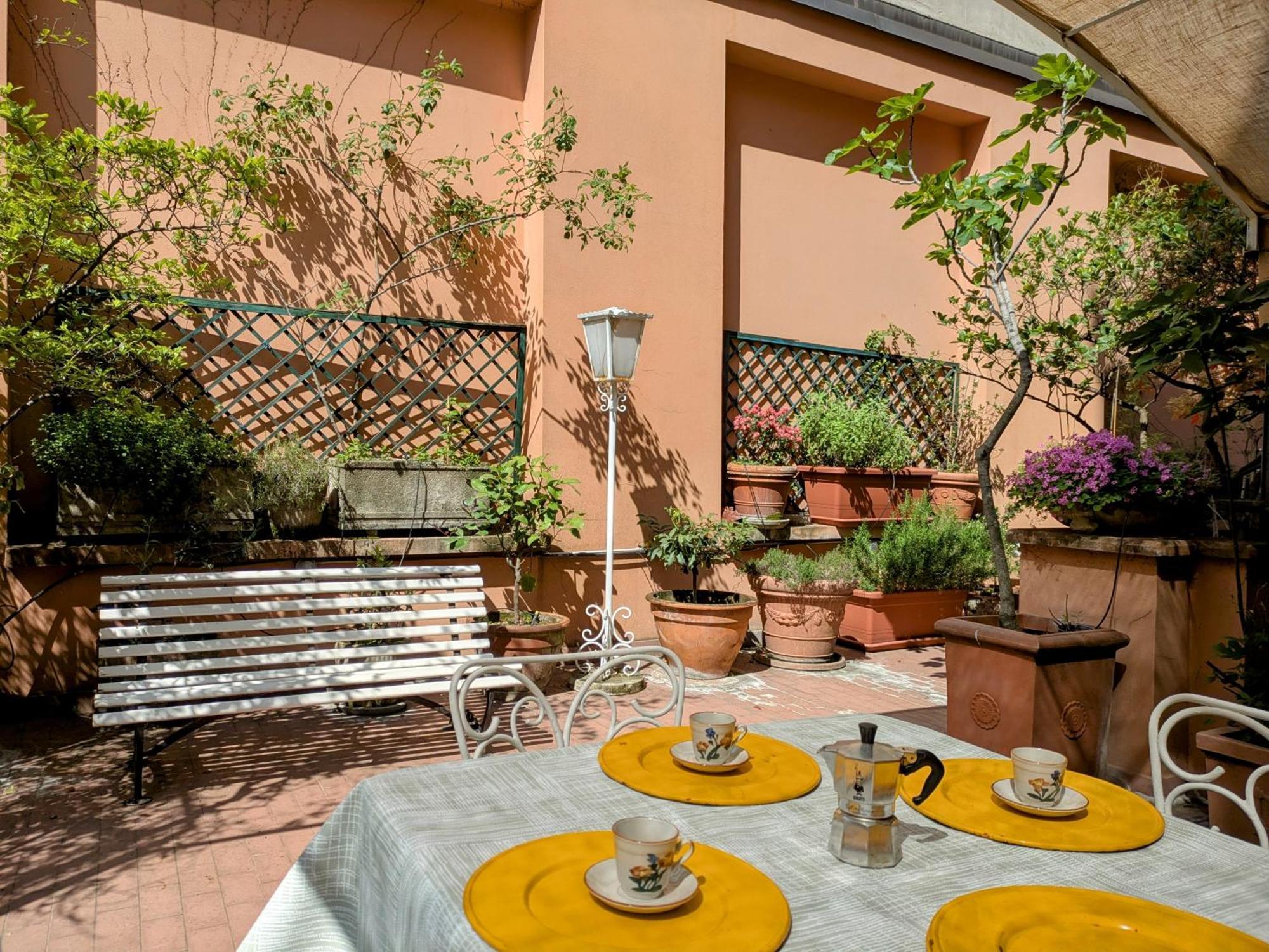 Alma Vacation Apartment In The Centre, Big Terrace Milano Exterior foto